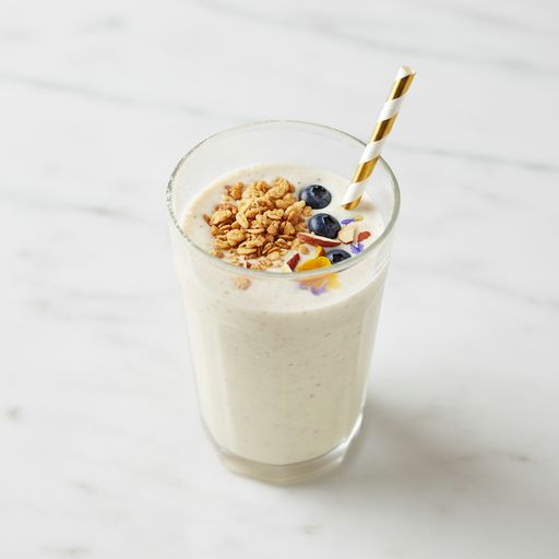 Vanilla muesli milkshake