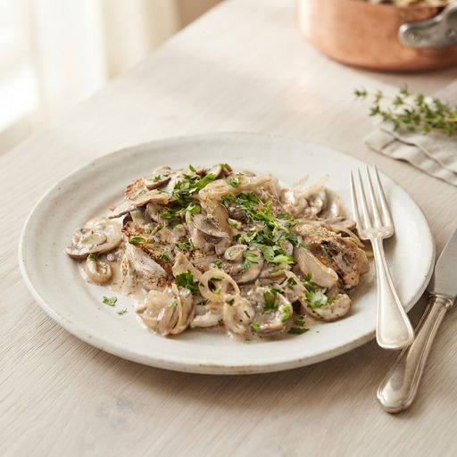 Veal chops with cream and mushrooms by Laurent Mariotte