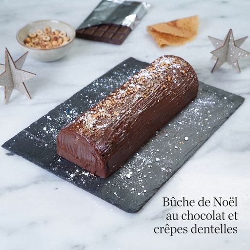 Bûche de Noël au chocolat et crêpes dentelles