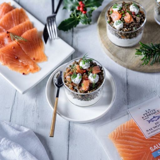 Lentil salad verrines with smoked salmon