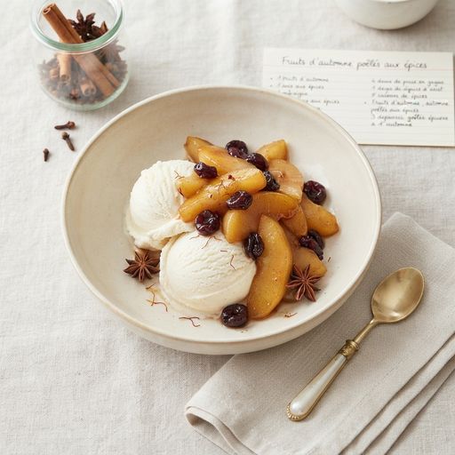 Pan-seared autumn fruits with spices
